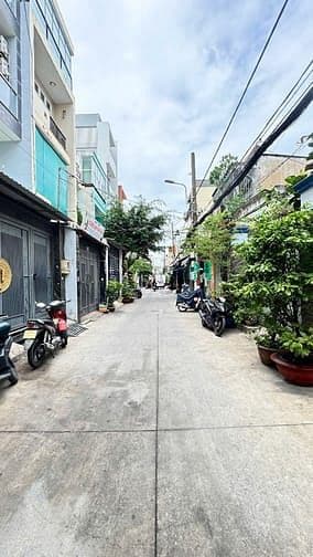 Bán Nhà Hẻm 6m 173 Khuông Việt -3.9 x 21.65m Nở hậu 4.2m, 2 Tầng (8Ty)