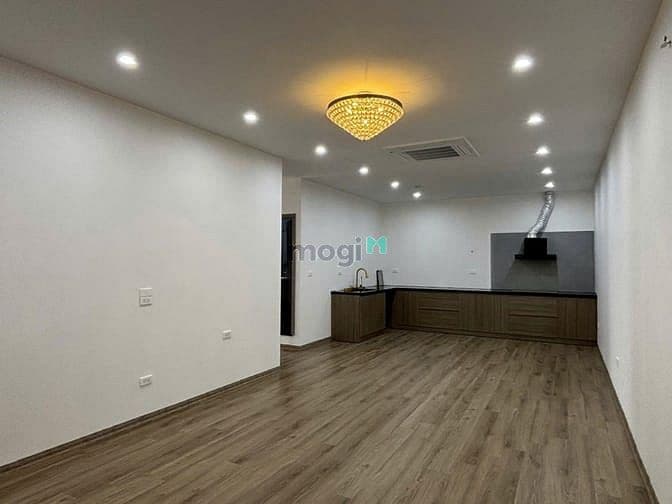Cho thuê chung cư ResGreen Tower, Tân Phú- 87m2, 3Pn giá 14tr5/tháng