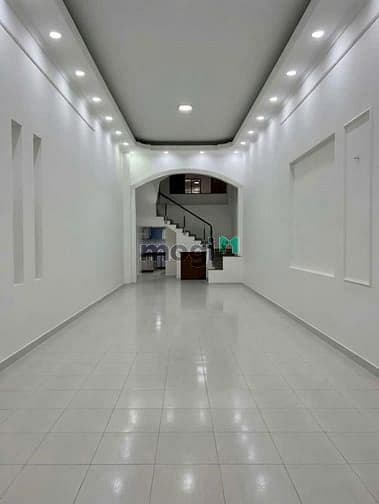 Bán Nhà Mặt Tiền Kinh Doanh Đông Hồ 4 x18m, Trệt 2 Lầu ST - 12.5 Tỷ/TL