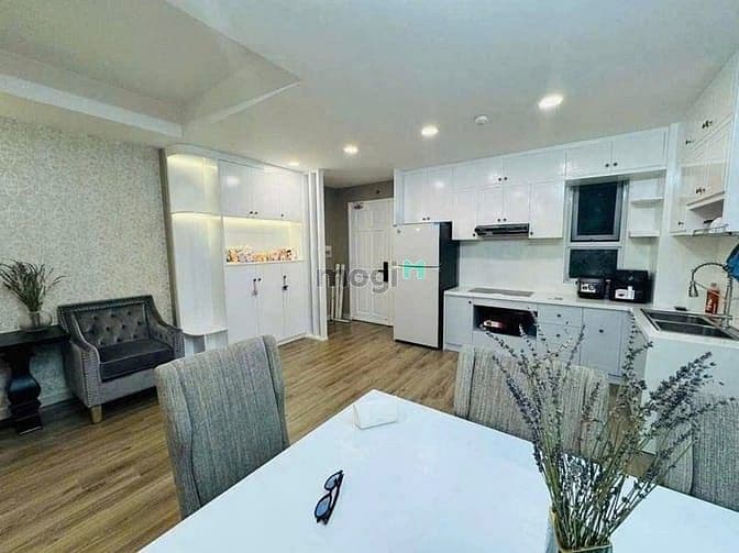 Chung cư Nguyễn Phúc Nguyên căn hộ cao cấp 180m2, 3p ngủ -25tr/tháng