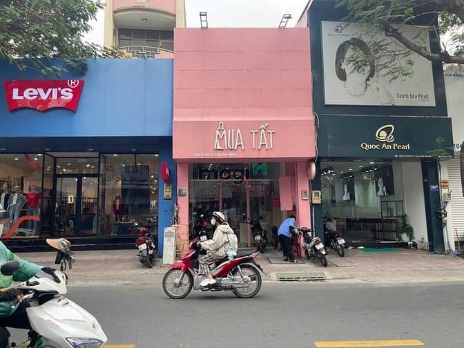 Shop thời trang MT Lê Văn Sỹ, PN. Dt: 5x25m, Kc: trệt 1 lầu, Gía: 50tr