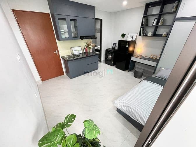 Xã Đàn, Khâm Thiên,Ban công,FULL Đồ xịn, Thang Máy, Ô TÔ qua nhà, 25m2