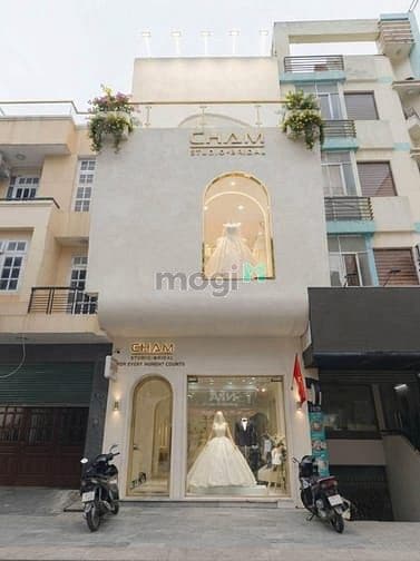SPA - TIỆM MAIL MT Trần Thiện Chánh, Q10. Dt: 5x18m, Kc: trệt 3 lầu