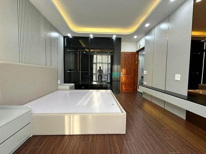 Bán gấp nhà Nguyễn Chí Thanh, giá 26.5 tỷ, 60m2x7T, lô góc, KD