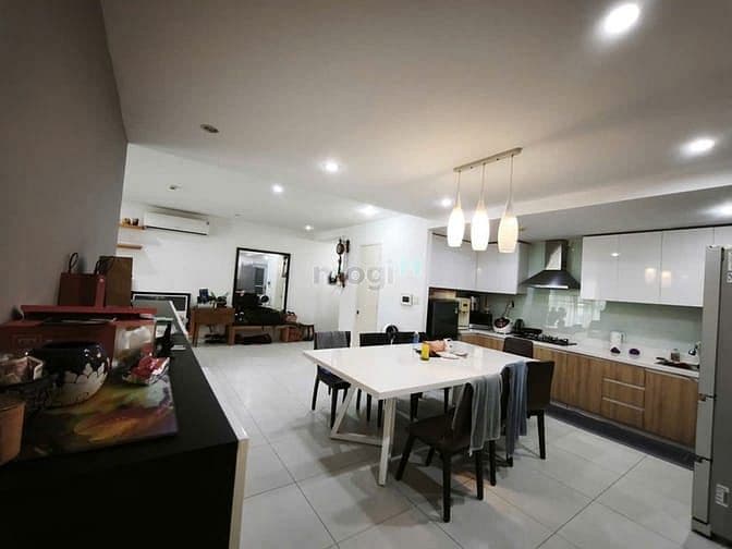 Bán gấp CHCC Happy Valley, Dt 112m2, TK 2PN, 2WC, NTDD, giá tốt 8,55ty