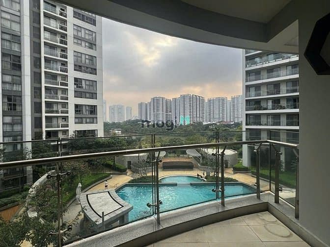Cần bán ngay căn hộ cao cấp Riverpark Premier nhà siêu đẹp giá tốt