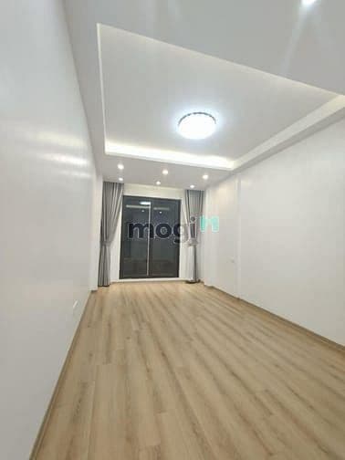 Sở hữu ngay nhà Đào Duy Từ, giá 14 tỷ, 40m2x3T, KD tốt