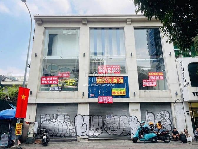 Cho Thuê Mặt Tiền Siêu Đẹp 223-225-227 Đường Nguyễn Trãi Quận 1