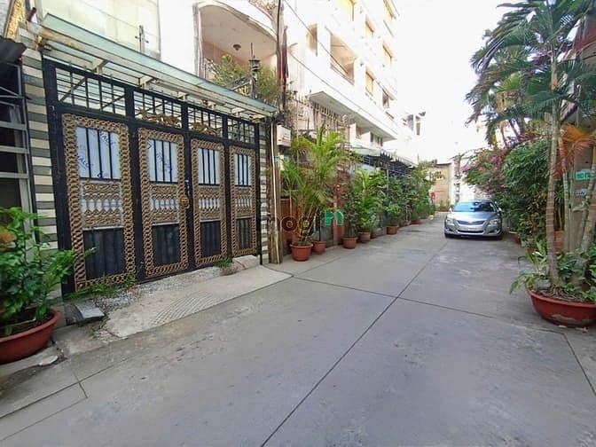Bán Nhà Hẻm Xe Hơi 351 Lê Đại hành, 4 x 17m, 2 Lầu Giá 8.8 Tỷ/TL