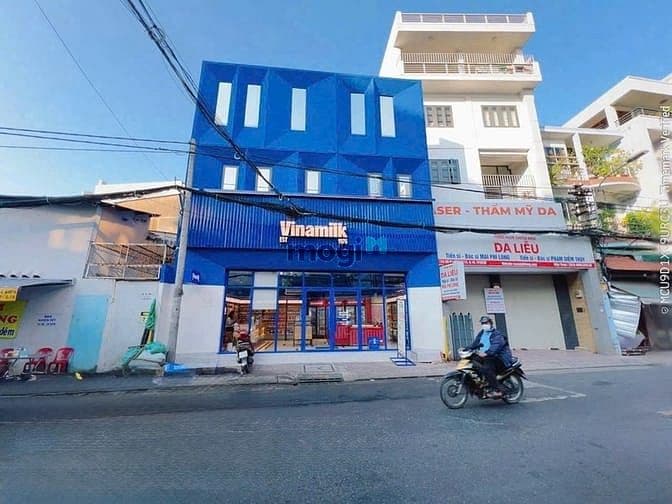 Bán Nhà Mặt Tiền 126 Hồ Bá Kiện 8.9 x 9m, 1 Lầu- HĐT 40 Triệu/Tháng