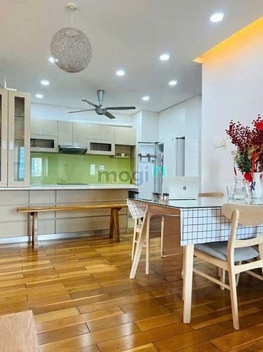 Cho thuê chung cư Harmona, Trương Công Định - 2Pn, Full Nt giá 11tr/th