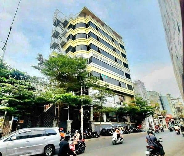 cho thuê Sàn Lầu 2 Tòa nhà 710 Âu Cơ,Tân Bình. DT 95m2, 3 Phòng, 2wc
