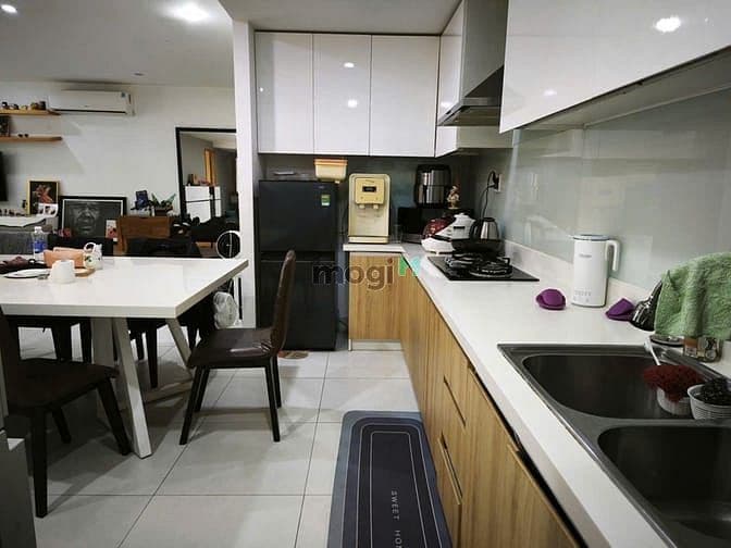 Bán gấp CHCC Happy Valley, DT 112m2, TK 2PN, 2WC, NTDD, giá tốt 8,5 ty