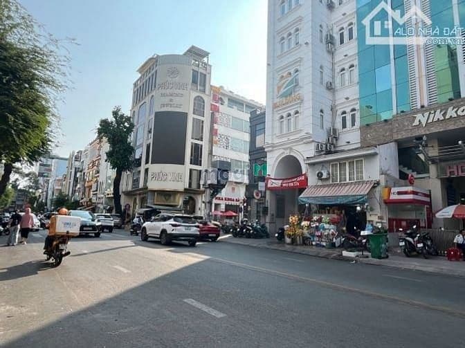 Siêu VIP Khan Hiếm MT Võ Văn Tần Q3, DT 4,6 x 18m, KC 5L