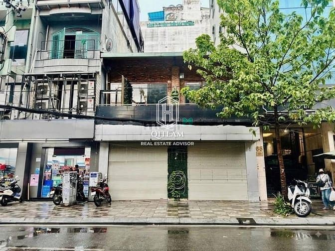 Cho thuê MT 83 Nguyễn Công Trứ, Q1. Dt: 8x20m, Kc: trệt, 1 lầu