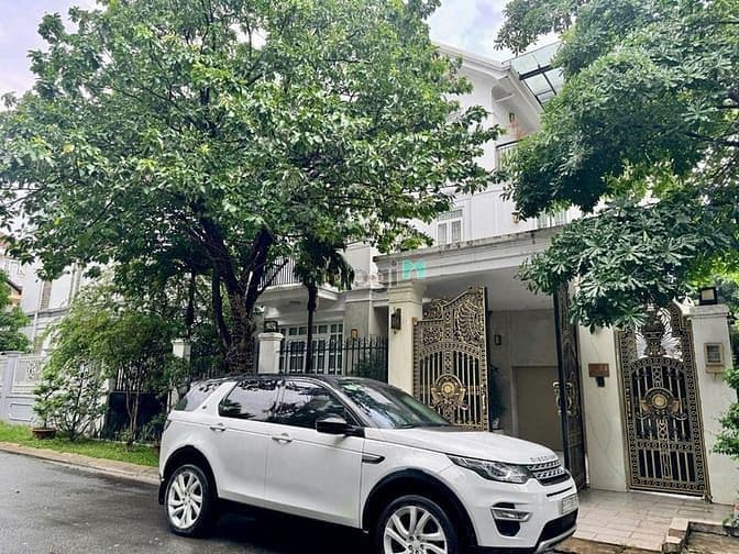 Siêu phẩm Bán Biệt Thự 153 Nguyễn Văn Hưởng DT 352m2 giá 125 tỷ