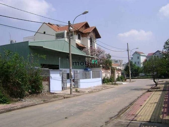 Cho thuê kho xưởng sàn sử dụng 500m2 ngã tư Ga Quận 12