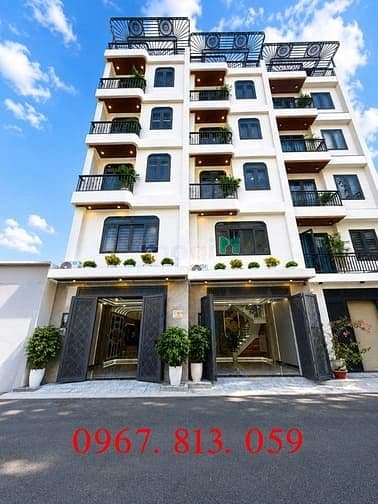 Nhà đường thông, kế bên chợ Đông Quang, DT:4.7x12M, Lửng, 3 Lầu, 4PN
