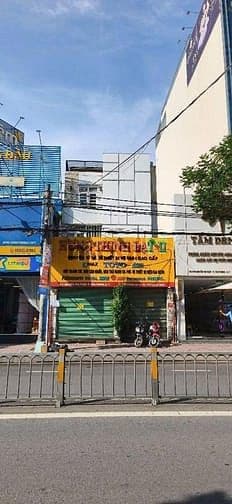 Cho thuê nhà mặt tiền số 511 Nguyễn Thị Thập, P Tân Phong, Q7 .TPHCM