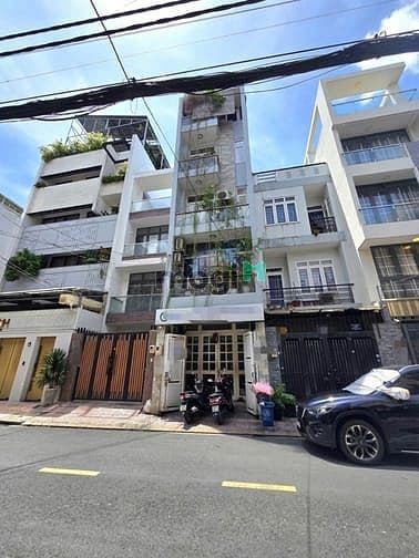 Cho thuê nhà MTNB Nguyễn Minh Hoàng- DT 4x20- ĐÚc 5 Lầu- 7Pn-5wc