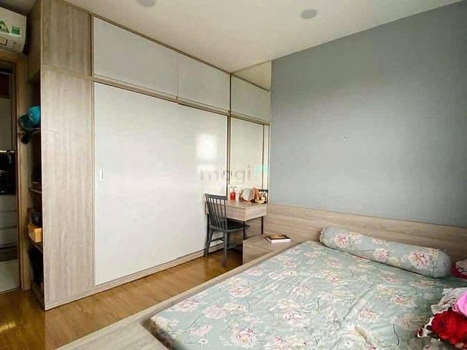 CC Saigonres Nguyễn Xí BT : DT 85m2 3PN , Giá 15tr