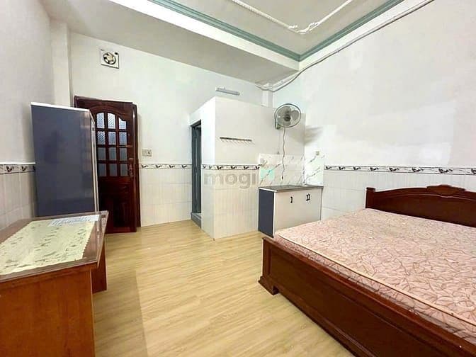 Cho THUÊ căn hộ dịch vụ gần chợ Bửu Long, gần chung cư A6A7, bến xe BH