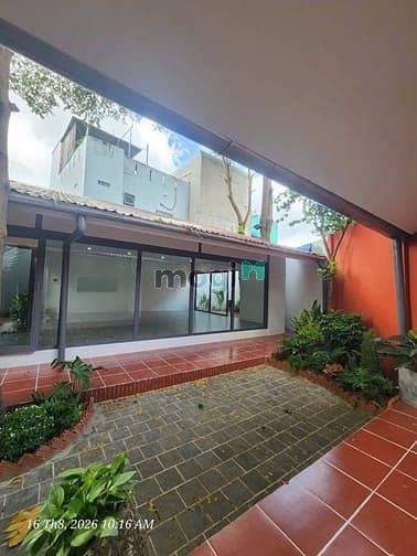 Cho thuê mặt bằng kinh doanh đẹp gần 400m2 Trung Tâm Thành Phố