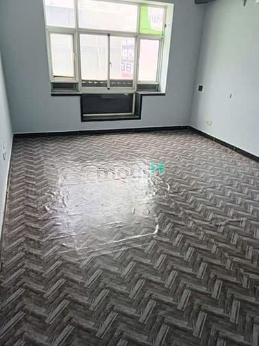 Cho thuê phòng mặt tiền Bùi Tư Toàn, 2,8 triệu