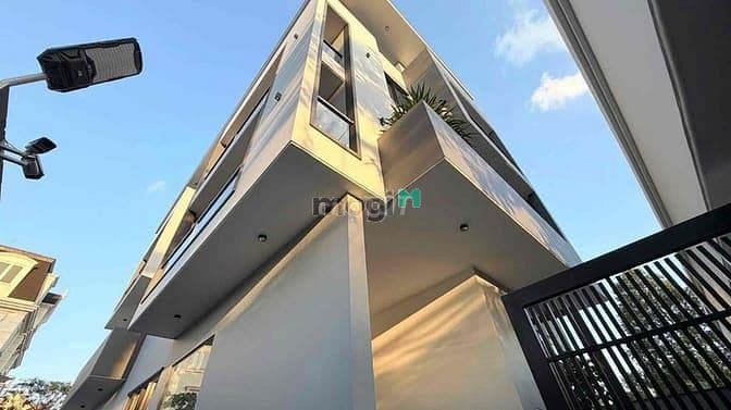 Bước Vào Là Muốn Ở Luôn ! Villa 8x20m Không Gian Mở, 4PN sân vườn min