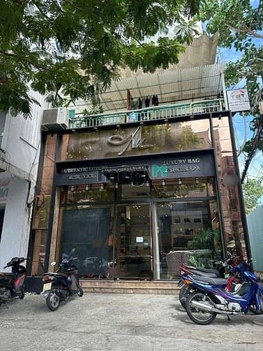 Mặt bằng showorr 116 Nguyễn Cư Trinh, Q1. Dt: 6,5x12m. Giá: 75tr