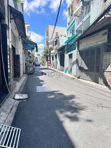 Cho Thuê Nhà Nguyên Căn CMT8 - 3PN - 11 Triệu