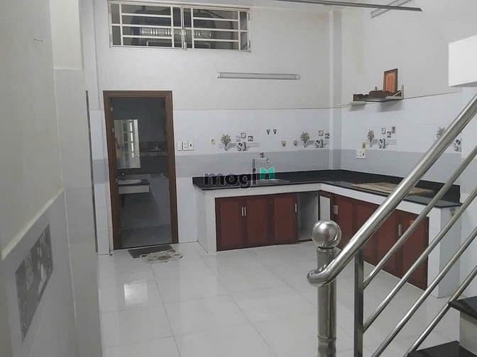 Cho Thuê Nhà Quận 5 - 4PN - 14 Triệu