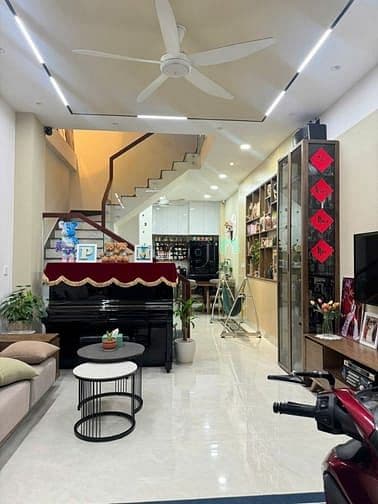 Bán Nhà 1 Trệt 2 Lầu HXH Đường Đình Phong Phú, Tăng Nhơn Phú B