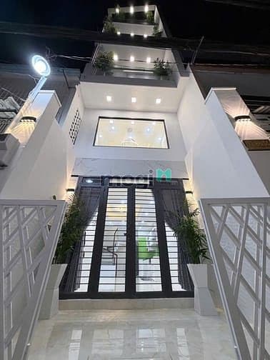 BÁN NHÀ Nguyễn Bặc - 5BTCT 3PN 3WC + sân thượng.