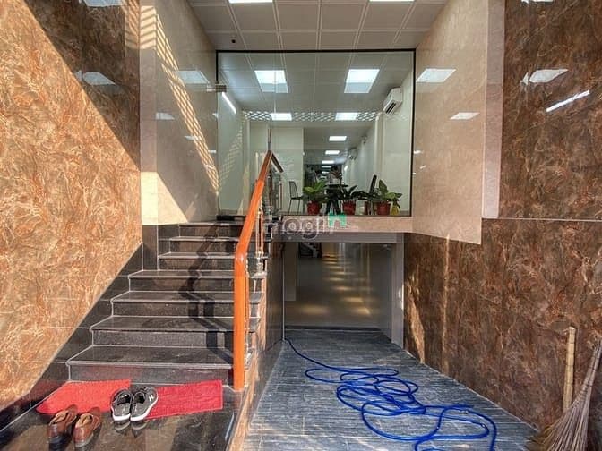 Nhà Mặt tiền ngay Trần Lựu, 4x20m Hầm Trệt 3 lầu 5PN, Sáng sủa mới