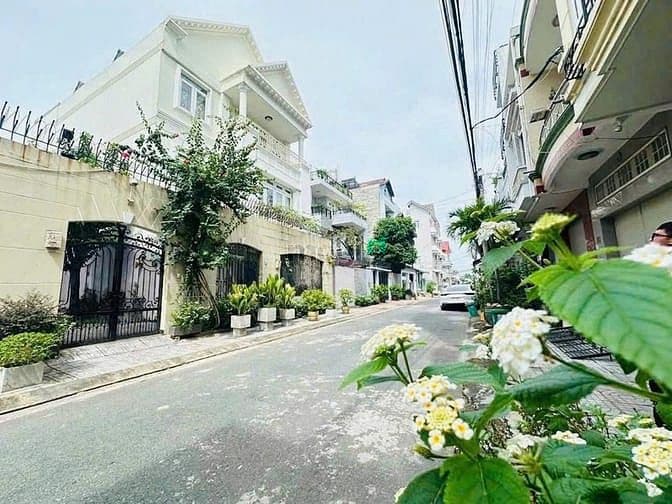 Cho thuê biệt thự đẹp 500m2 khu dân cư D2D Võ Thị Sáu