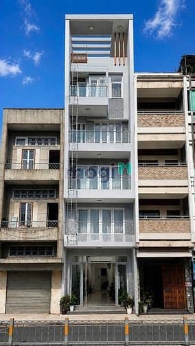 Bán Nhà MT chợ Bình Tây 6 Tầng Thang máy 200m2, 52 Tỷ TL