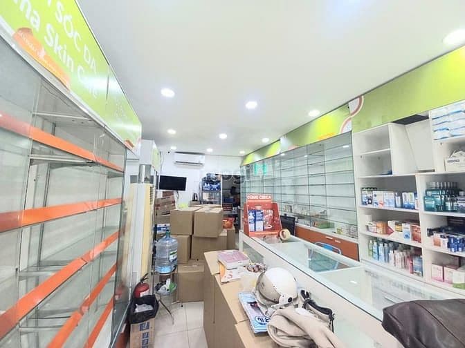 Cần cho thuê mặt bằng 2 mặt tiền thoáng đường sầm uất Phan Văn Trị