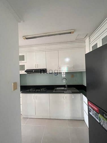 Căn 87m2 chung cư Đặng Văn Ngữ - 2PN, giá thuê 14tr/tháng