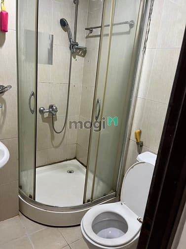 Cho thuê căn hộ Res 3 Quận 7 giá 10.5tr/tháng 2pn máy lạnh, rèm cửa