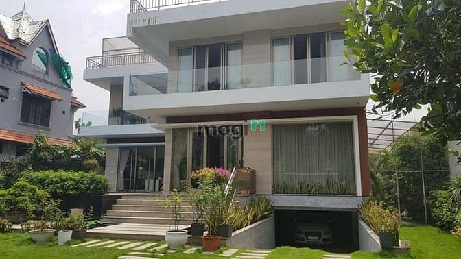 420 tỷ- Villa MT Lê Văn Miến, Thảo Điền, Q2, 800m2, hồ bơi, sân vườn