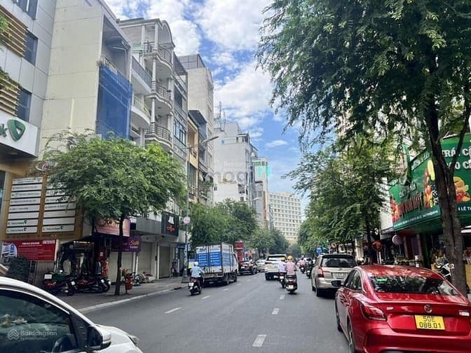 Bán nhà MT Nguyễn Trãi P, Nguyễn Cư Trinh Quận 1, dt:6.8x16m giá 43 tỷ