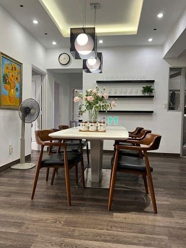 Cho thuê nhanh CHCC Garden court 1, DT 144m2, 3PN, 2WC, giá thuê 33tr