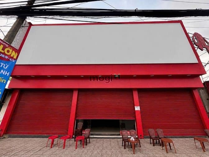 Cho THUÊ mặt bằng ngang 12m trung tâm Biên Hoà, ngay vòng xoay
