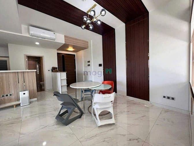 Xuất cảnh cần cho thuê nhanh căn hộ cap cấp Midtown sang trọng