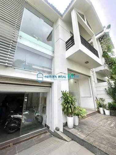 Khu biệt thự ngay Song Hành,dtsd 500m2, gara trệt 3 lầu 5 phòng