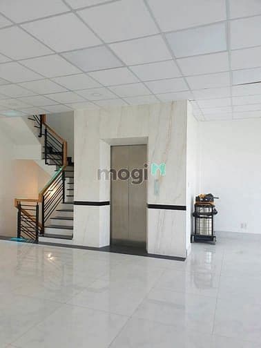 Bán building MT đường số 68 TP Thủ Đức, DT 8 x 18m, HĐT 100tr/th