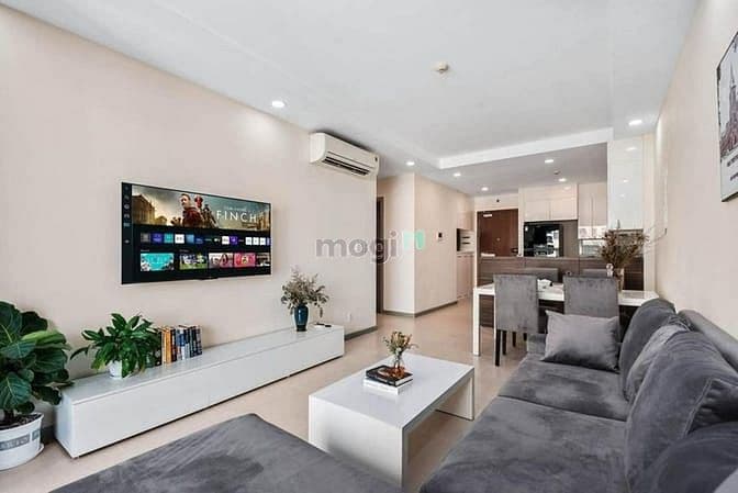 Cần bán gấp căn hộ 2 phòng ngủ chung cư Topaz garden