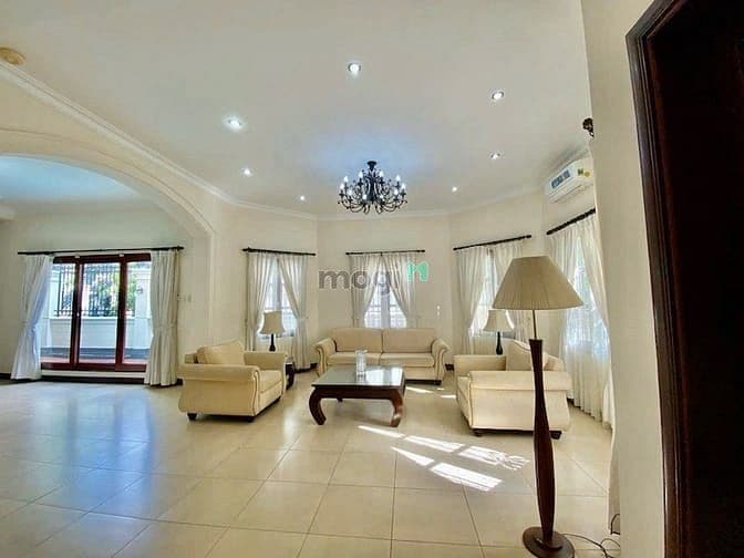 Bán biệt thự Nguyễn Văn Hưởng, Thảo Điền, 257m², HĐT $3.500/th