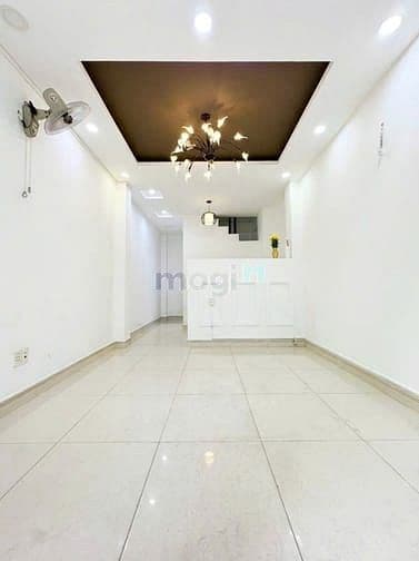Nhà thuê quận 3 - gần kỳ đồng - 3pn - hẻm xe hơi - 18 triệu